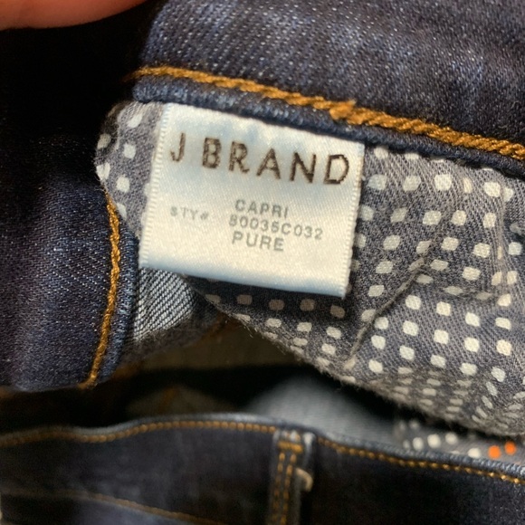 J. Brand skinny jeans. Size 29. - Picture 4 of 9